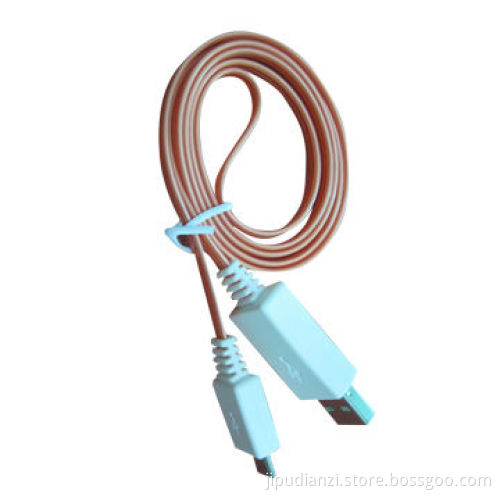 Retractable USB charger adapter for phone charger and data transfer